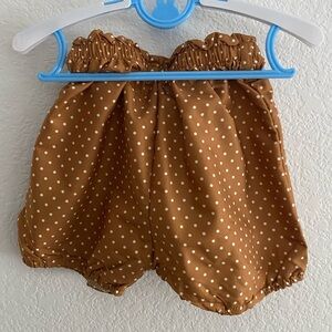 Polka dot baby shorts